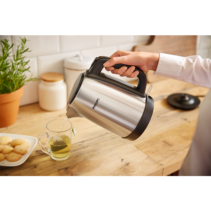 Daily Collection Metal Kettle HD9350/92 Daily Collection Metal Kettle HD9350/92
